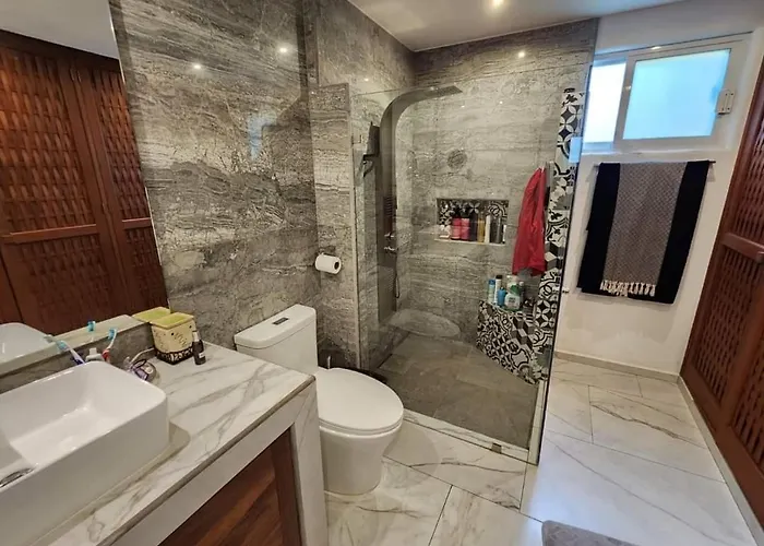 Luxury On La Ropa * Zihuatanejo